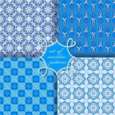 Dört Dikişsiz desen vektör seti. Dekoratif şeritli çiçekler, şekil. Duvar kağıtları, dolgu görüntüler, web sayfası, arka plan, yüzey için kullanılabilir