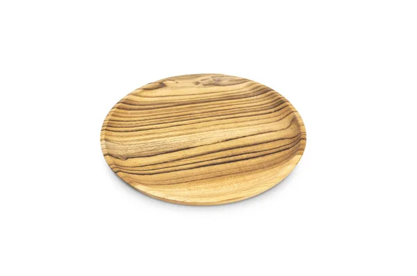 Placa de madera redonda vacía aislada sobre fondo blanco vista superior. Utensilios de cocina hechos a mano, platos de materiales naturales, artículos de interior de cocina . —  Fotos de Stock