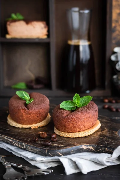 Çikolata ve kahve çekirdeği kek