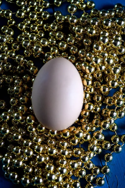 Chicken eggs basket on the hey — Stock Photo, Image