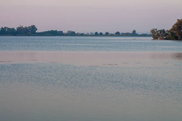 Pagi di sungai lebih awal — Stok Foto