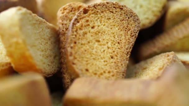 Images croustillant rusk faire pivoter le fond . — Video