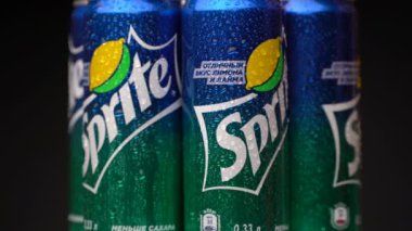 Samara, Rusya Federasyonu - 22 Temmuz 2018 Sprite siyah arka plan üzerine döndürmek.