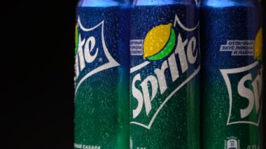 Samara, Rusya Federasyonu - 22 Temmuz 2018 Sprite siyah arka plan üzerine döndürmek.