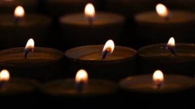 birçok küçük yaratıcı arka plan mumlar