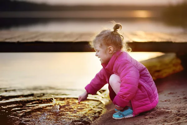 Little Girl Playing Water Stick Walk Lake Spring Summer Autumn — Stock Photo, Image