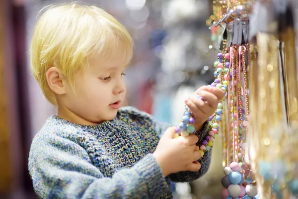 Cute Little Boy Helps His Mom Choose Jewelry Accessories Store — Stock Photo, Image