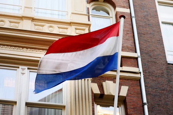 Bandera Holanda Ondeando Cielo Azul —  Fotos de Stock