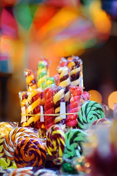 Snoepjes Suikergoed Verkocht Kerstmarkt Traditionele Xmas Marktplaats Grote Stad — Stockfoto