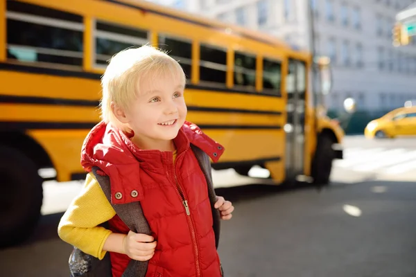 Pupil Schoolbag Yellow School Bus Background Back School — Stock Photo, Image