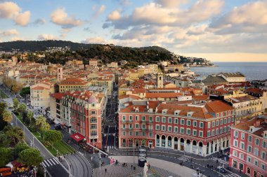 Nice, Fransa - 14 Aralık 2018: Place Massena Meydanı Nice, Fransa'nın havadan görünümü. Seyahat ve Turizm.