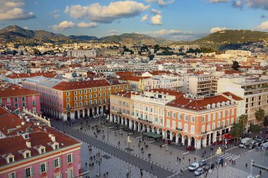 Nice, Fransa - 14 Aralık 2018: Place Massena Meydanı Nice, Fransa'nın havadan görünümü. Seyahat ve Turizm.