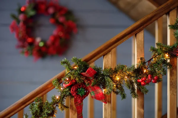 Vista del interior de la casa de Navidad decorada . — Foto de Stock