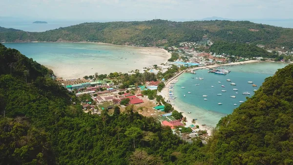 Luchtfoto Drone Uitzicht Tropisch Turquoise Water Maya Bay Kalkstenen Kliffen — Stockfoto