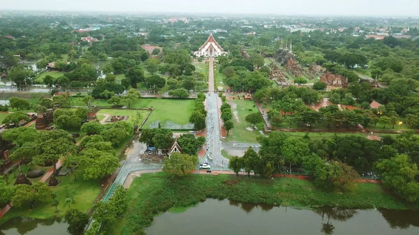 O templo histórico em Ayutthaya, Tailândia — Fotografia de Stock