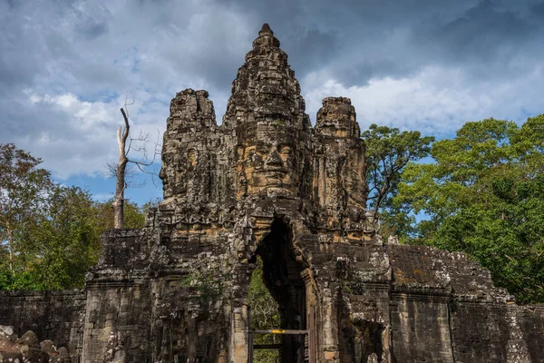 Południowa brama angkor thom — Zdjęcie stockowe