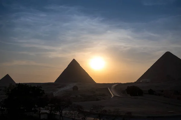 La Gran Pirámide al atardecer — Foto de Stock