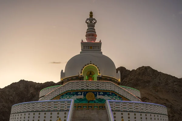 Grand Shanti Stupa en Inde — Photo