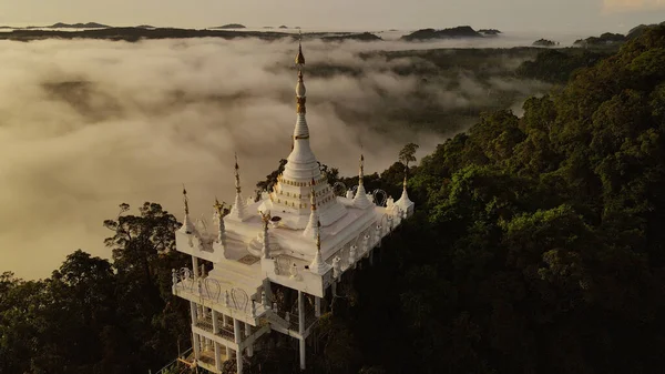 Wat Khao Nai Luang Dharma Park Bij Zonsopgang Surat Thani — Stockfoto