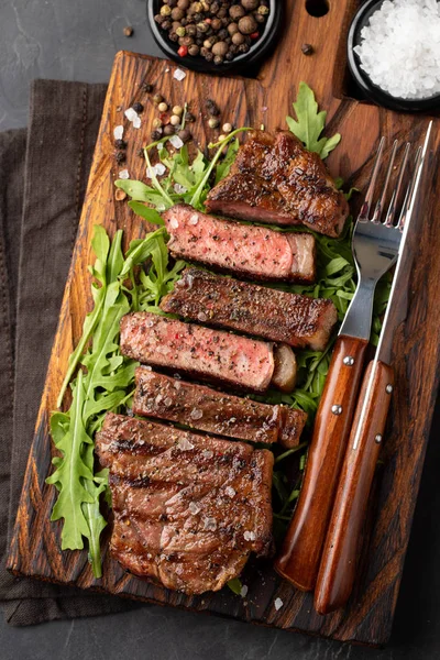 Gros Plan Prêt Manger Steak New York Races Bœuf Angus — Photo