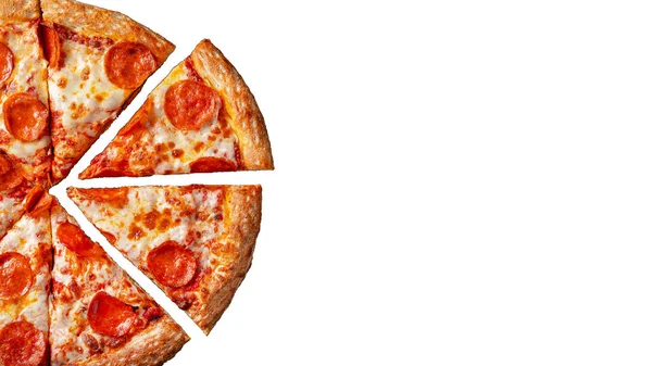 Chutné Feferonkama Pohled Shora Horké Pepperoni Pizza Byt Leží Izolované — Stock fotografie