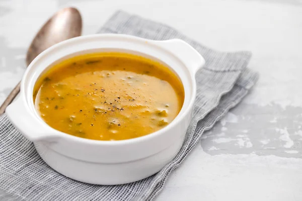 Gemüsesuppe Weißer Schüssel — Stockfoto