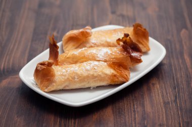 tipik Portekizce tatlılar Pasteis de Tentugal 