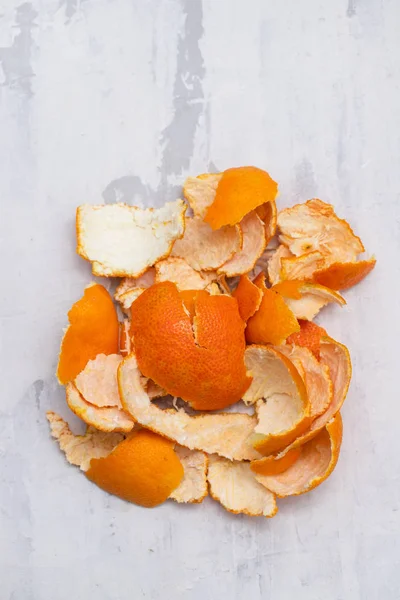 Апельсиновая Кожура Белом Фоне — стоковое фото