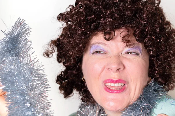Retrato Mujer Divertida Navidad Con Decoración Navidad —  Fotos de Stock