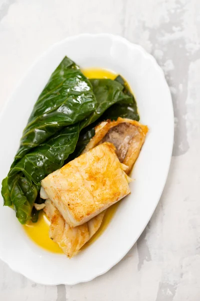 Fried Cod Fish Cabbage White Dish — Stock Photo, Image