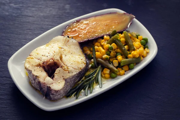 Boiled Fish Vegetables White Dish — Stock Photo, Image