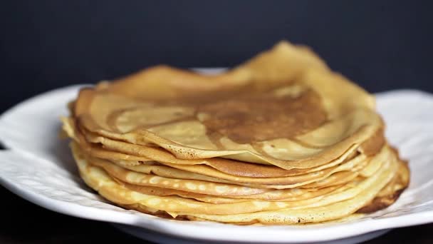 Pannkakor Vit Platta — Stockvideo