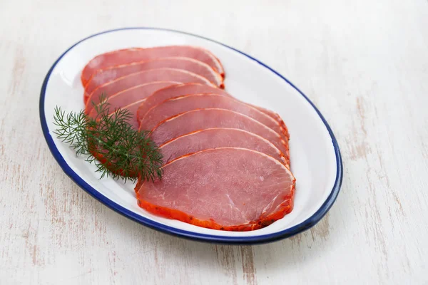 Porco marinado cru em prato branco — Fotografia de Stock