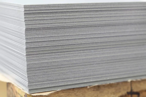 Stack of steel sheets ; ready to use — Stock Photo, Image