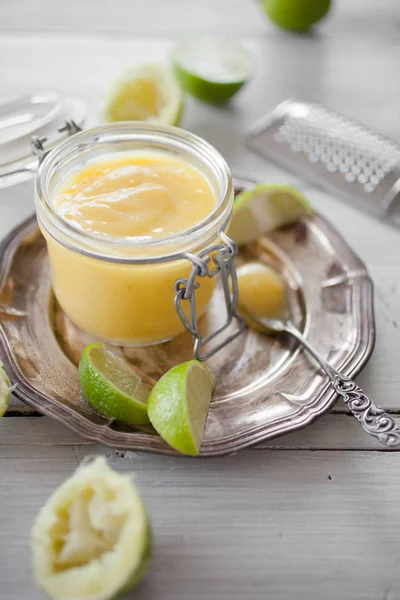 Hausgemachte Limettenmarmelade Glas Mit Scheiben — Stockfoto