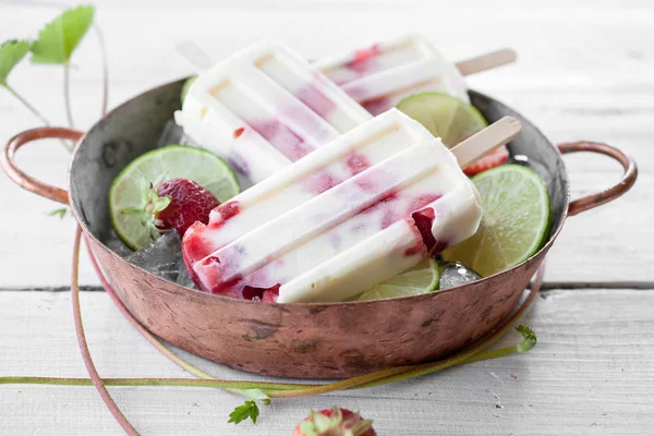 Close View Popsicles Made Strawberries Lime Metallic Bowl Wooden Table — Stock Photo, Image