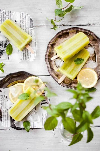 Top View Popsicles Made Healthy Ingredients — Stock Photo, Image