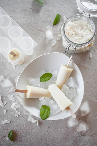 Popsicles Made Pineapple Coconut — Stock Photo, Image