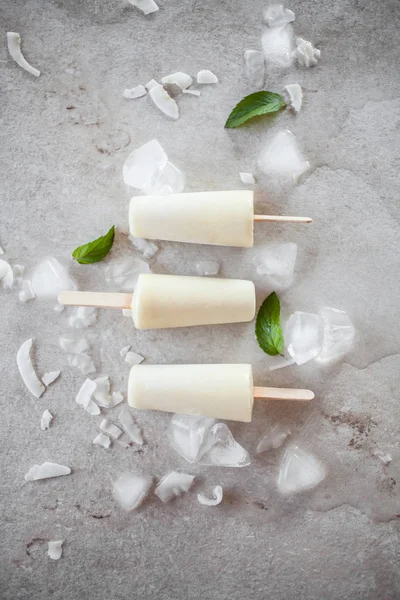 Popsicles Made Pineapple Coconut — Stock Photo, Image
