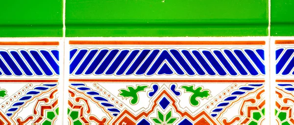 Piastrelle Decorative Tradizionali Spagnole Ornamentali Piastrelle Ceramica Originali Sulle Pareti — Foto Stock