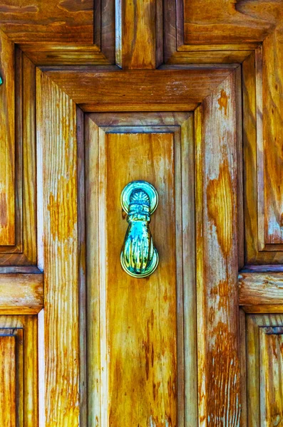 Door Brass Knocker Shape Hand Beautiful Entrance House Vintage Decoration — Stock Photo, Image