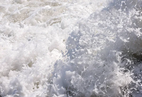 Καταπληκτική Θάλασσα Μπλε Καλοκαιρινό Κύμα Και Βράχια Χαλαρωτική Θέα Βράχων — Φωτογραφία Αρχείου