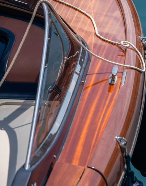 Причал Бортике Лодки Небольшой Пристани Элемент Яхтенного Оборудования Безопасность — стоковое фото