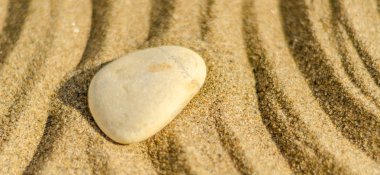 Zen meditasyon taş, kum, saflık uyum ve Maneviyat, spa sağlık ve yoga arka plan, uyum için kavram