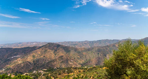 Hermosa Vista Las Montañas Región Andalucía Casas Tierras Cultivo Las — Foto de Stock