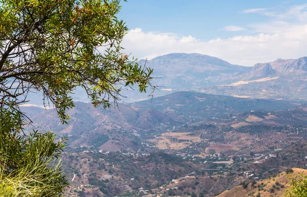 Hermosa Vista Las Montañas Región Andalucía Casas Tierras Cultivo Las — Foto de Stock