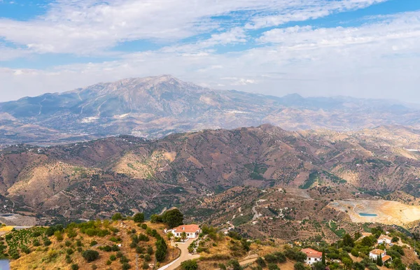 Hermosa Vista Las Montañas Región Andalucía Casas Tierras Cultivo Las — Foto de Stock