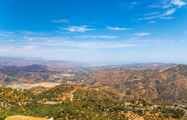 Hermosa Vista Las Montañas Región Andalucía Casas Tierras Cultivo Las — Foto de Stock