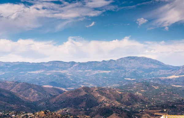 Hermosa Vista Las Montañas Región Andalucía Casas Tierras Cultivo Las — Foto de Stock