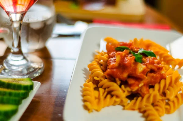 파스타 이탈리아 간단한 식사와 — 스톡 사진